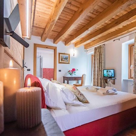 Au Berceau Du Bien-Etre Villa Chambave Luaran gambar