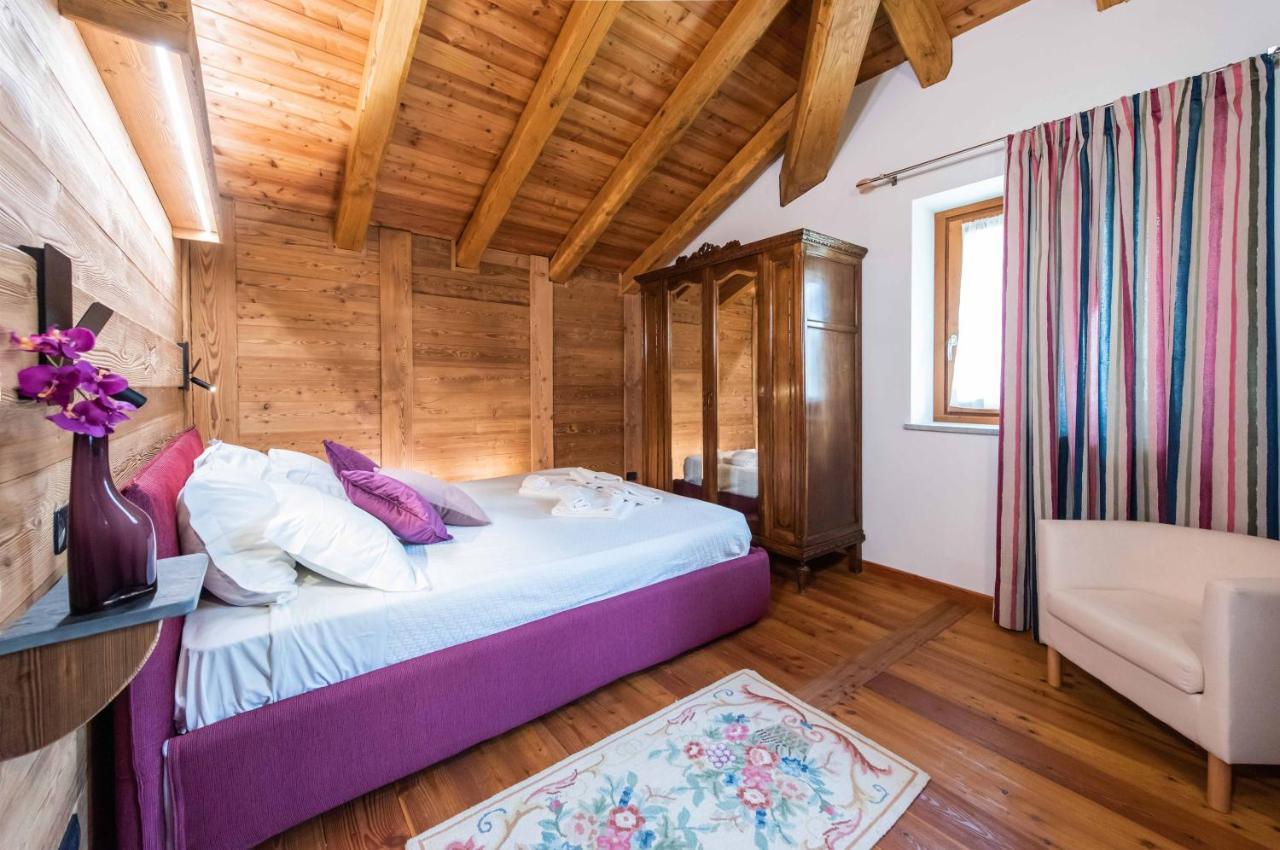Au Berceau Du Bien-Etre Villa Chambave Luaran gambar