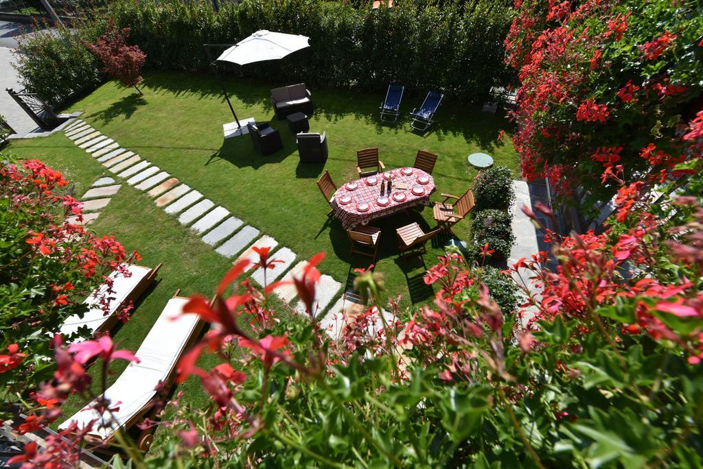 Au Berceau Du Bien-Etre Villa Chambave Luaran gambar