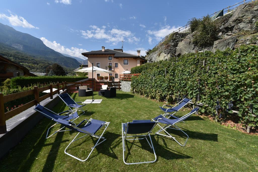 Au Berceau Du Bien-Etre Villa Chambave Luaran gambar
