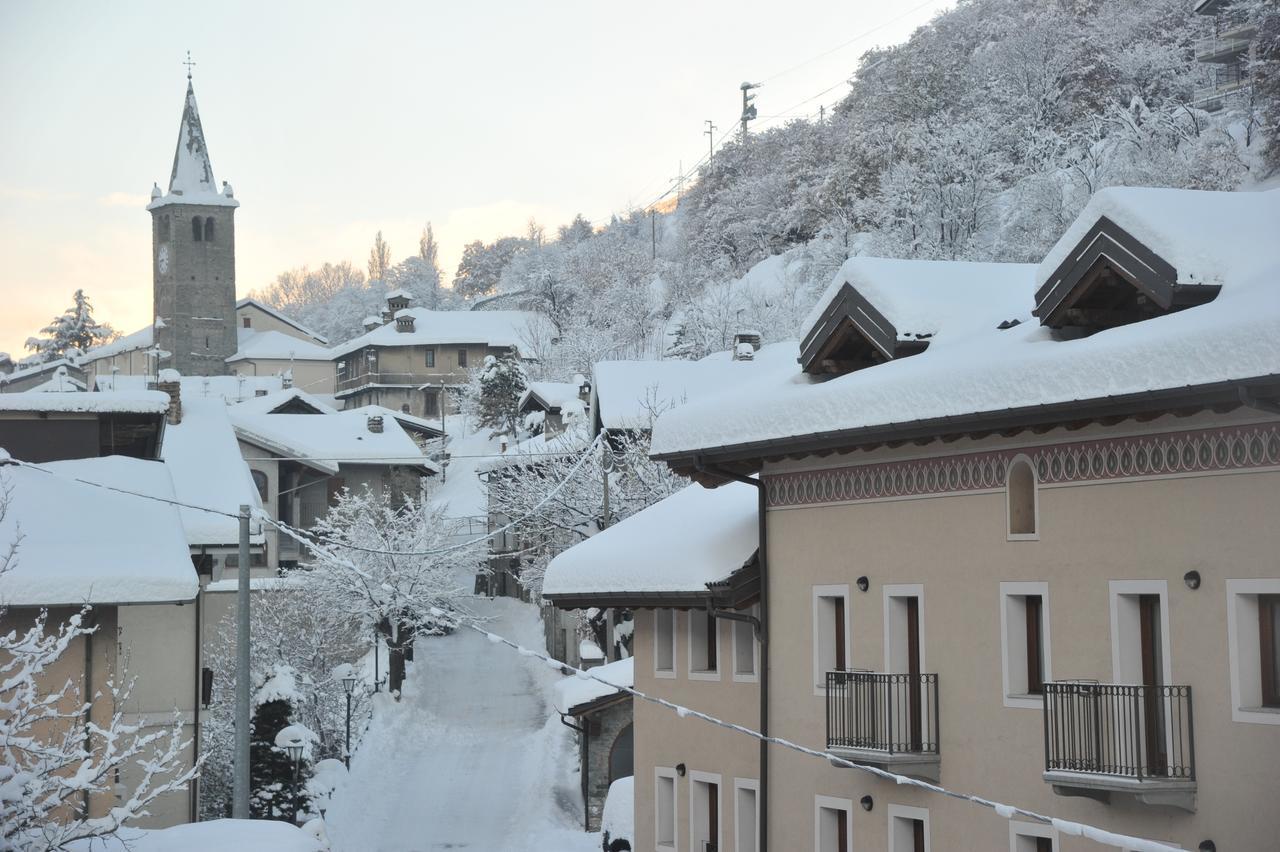 Au Berceau Du Bien-Etre Villa Chambave Luaran gambar